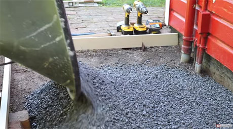 Learn How to Pour A Concrete Slab - Pour Concrete Slab Foundation